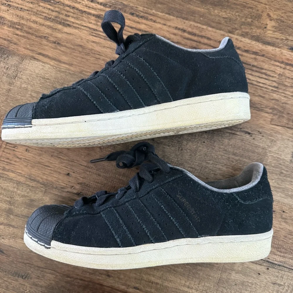 adidas superstar black
